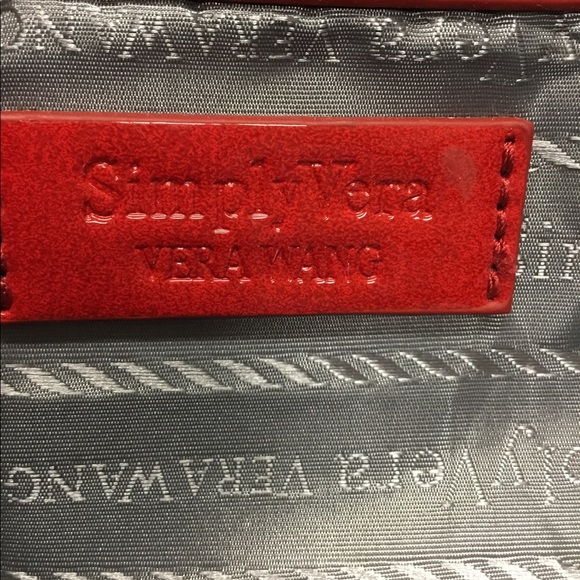 New Vera Wang Bag - Picture 8 of 9